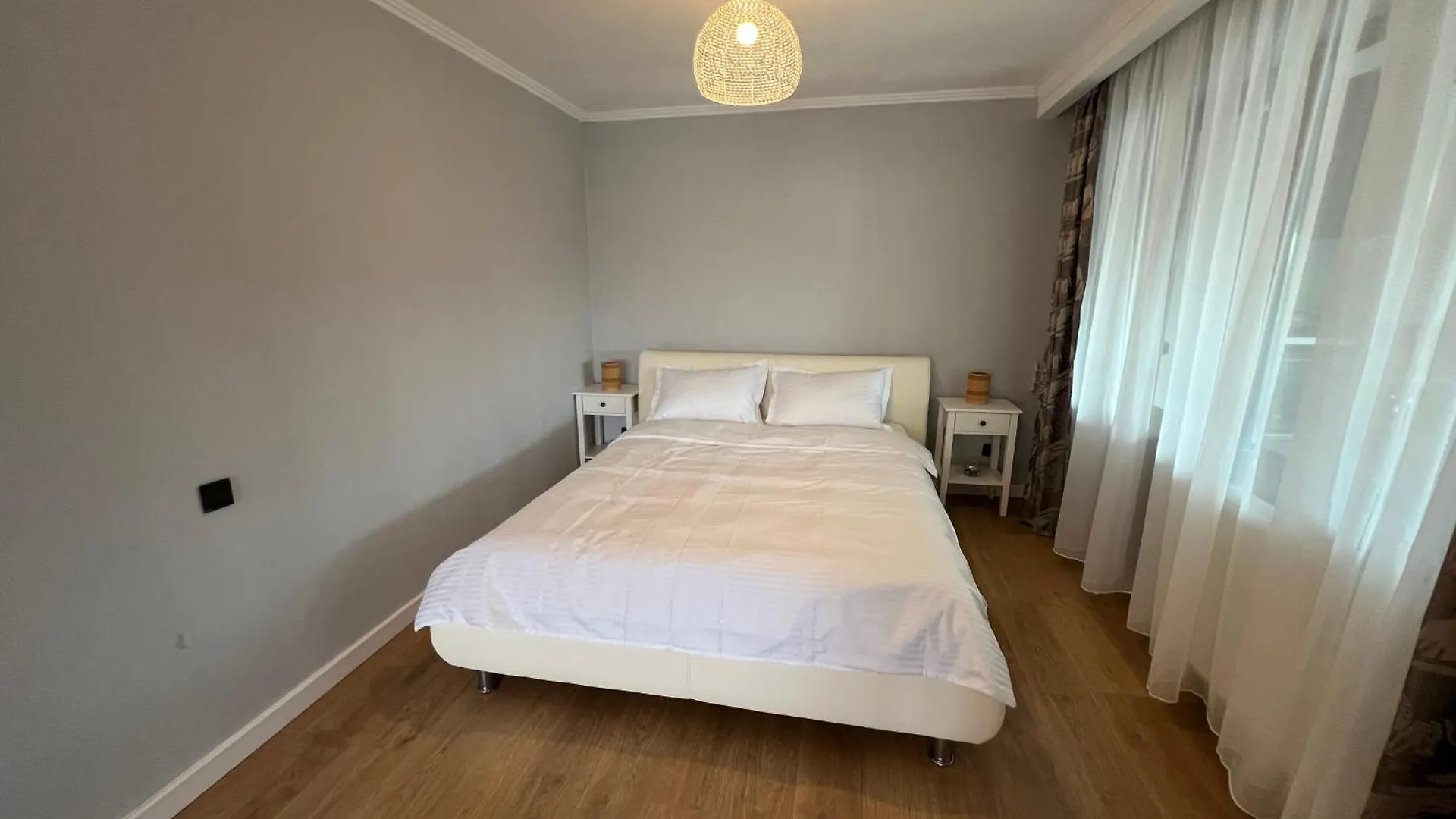 Apartament 3 Camere Premium Odaile Otopeni Romania