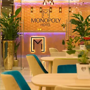 Hotel Monopoly, Otopeni