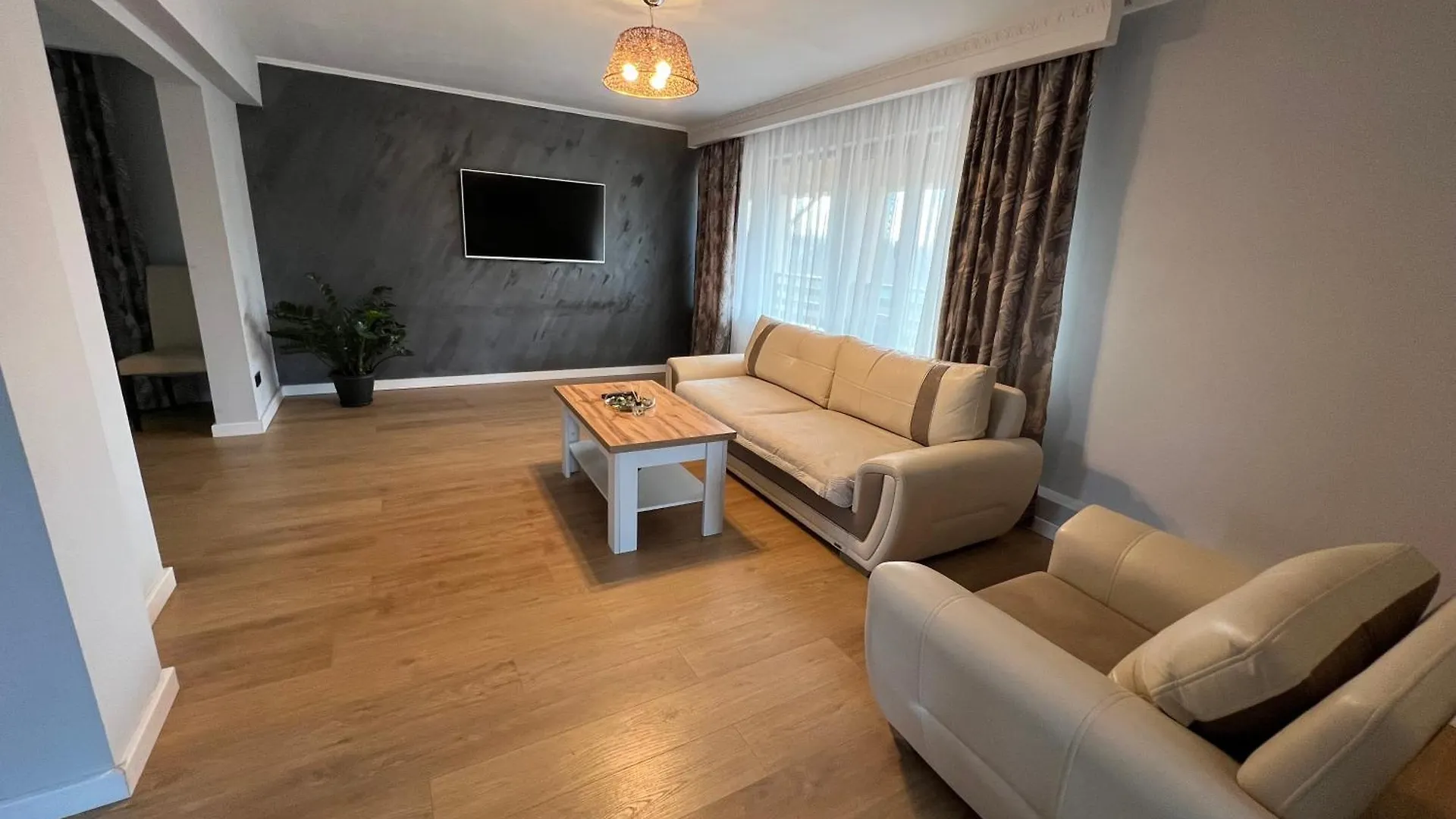 Apartment Apartament 3 Camere Premium Odaile Otopeni