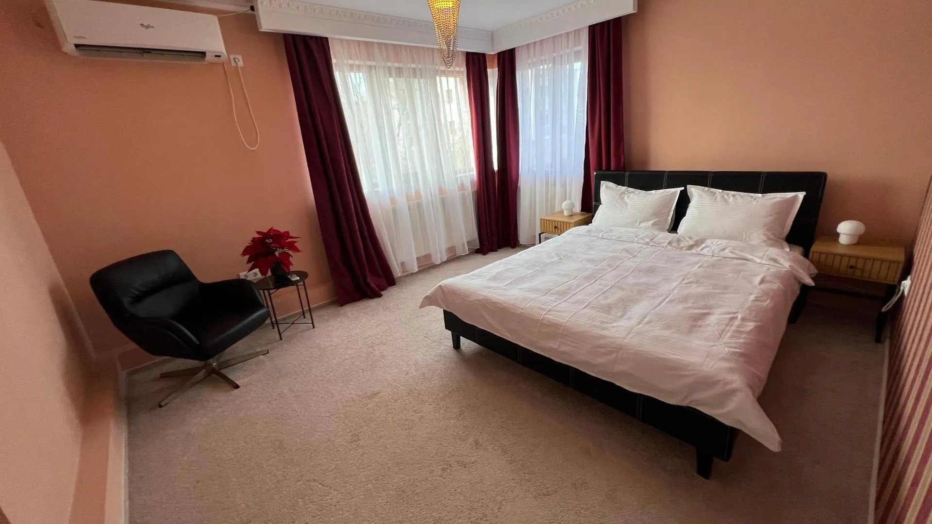 Apartament 3 Camere Premium Odaile Otopeni Romania